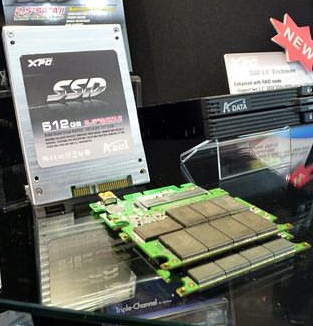 A -DATa 512GB XPG 2,5 inches SSD